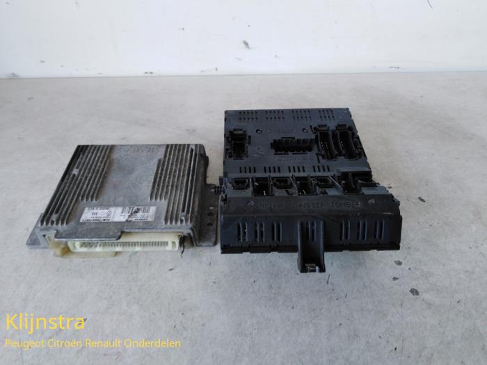 Used Engine management computer Renault Megane Classic (LA) 1.6 16V Price € 150,00 Margin scheme offered by Fa. Klijnstra & Zn. VOF