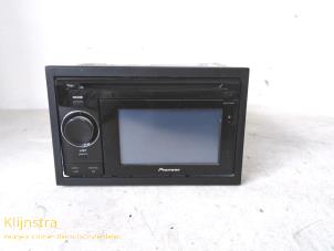 Used Radio CD player Citroen C2 (JM) 1.6 16V VTR Price on request offered by Fa. Klijnstra & Zn. VOF