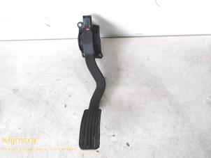 Used Accelerator pedal Peugeot 307 (3A/C/D) 1.6 16V Price on request offered by Fa. Klijnstra & Zn. VOF
