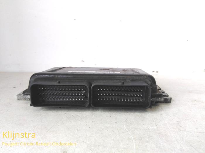 Used Engine management computer Renault Espace (JE) 2.0i 16V Price € 150,00 Margin scheme offered by Fa. Klijnstra & Zn. VOF