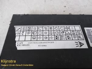 Engine management computer from a Renault Espace (JE) 2.2 dCi 130 16V 2002