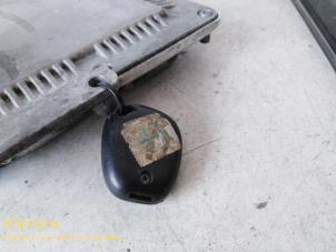 Engine management computer from a Renault Espace (JE) 2.2 dCi 130 16V 2002