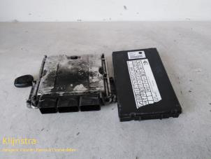 Engine management computer from a Renault Espace (JE) 2.2 dCi 130 16V 2002
