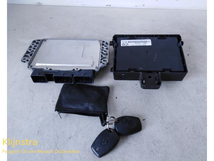 Komputer sterowania silnika z Renault Clio III (BR/CR) 1.4 16V 2006