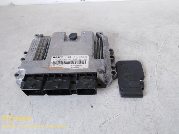 Used Engine management computer Renault Megane Scenic Price € 150,00 Margin scheme offered by Fa. Klijnstra & Zn. VOF