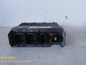 Usados Ordenador de refrigeración Renault Espace (JE) 2.2 dT 12V Precio de solicitud ofrecido por Fa. Klijnstra & Zn. VOF