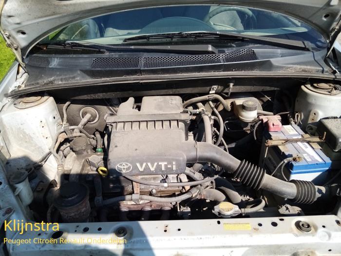 Engine Toyota Yaris 1.0 16V VVT-i - 1SZFE