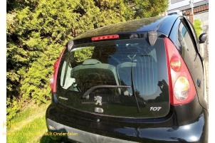 Used Rear window Peugeot 107 Price on request offered by Fa. Klijnstra & Zn. VOF