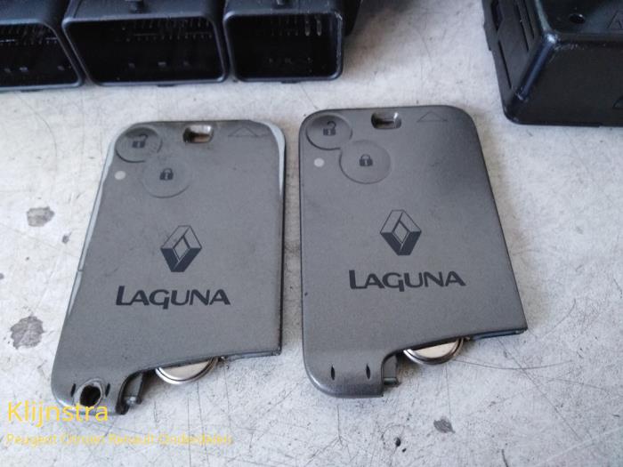 Engine management computer from a Renault Laguna II Grandtour (KG) 1.9 dCi 100 2002