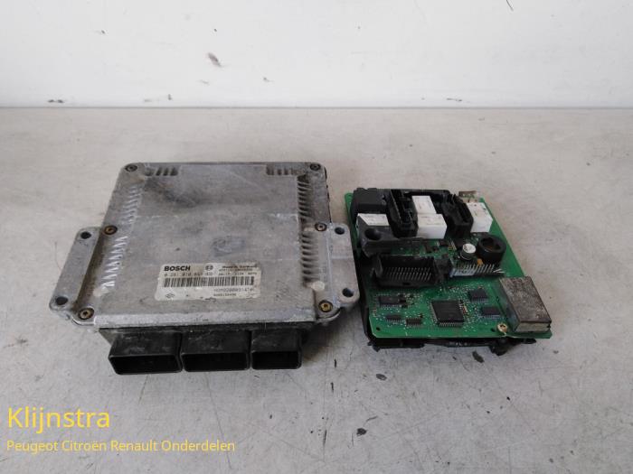 Used Engine management computer Renault Megane Price € 150,00 Margin scheme offered by Fa. Klijnstra & Zn. VOF