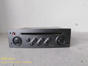 Gebrauchte Radio CD Spieler Renault Megane Classic (LA) 1.6 16V Preis auf Anfrage angeboten von Fa. Klijnstra & Zn. VOF