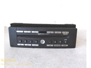 Used Radio CD player Renault Laguna II (BG) 2.0 16V Price € 125,00 Margin scheme offered by Fa. Klijnstra & Zn. VOF