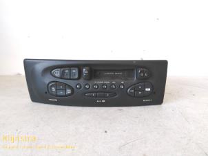 Used Radio/cassette player Renault Megane (EA) 2.0i Price on request offered by Fa. Klijnstra & Zn. VOF