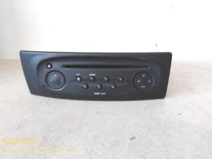 Used Radio CD player Renault Megane (BA/SA) 1.6 16V Price on request offered by Fa. Klijnstra & Zn. VOF