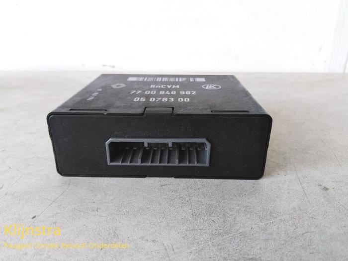 Used Computer, miscellaneous Renault Megane II (BM/CM) 2.0 16V Price on request offered by Fa. Klijnstra & Zn. VOF
