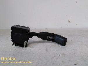 Used Wiper switch Renault Clio (B/C57/357/557/577) 1.4 RN,RT,S,Autom.Kat. Price on request offered by Fa. Klijnstra & Zn. VOF