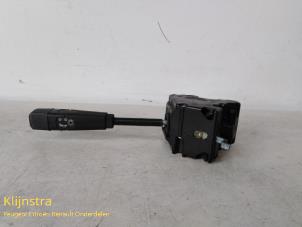 Used Light switch Renault Express Price on request offered by Fa. Klijnstra & Zn. VOF