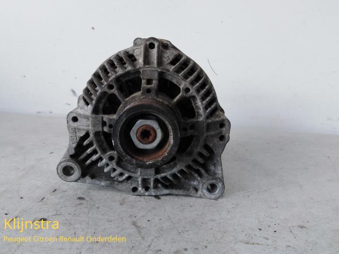Begagnade Dynamo Renault Laguna I (B56) 3.0 V6 24V Pris på förfrågan erbjuds av Fa. Klijnstra & Zn. VOF