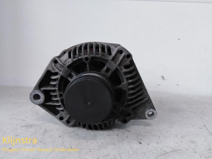 Begagnade Dynamo Renault Megane (BA) 1.9dTi RN Pris på förfrågan erbjuds av Fa. Klijnstra & Zn. VOF