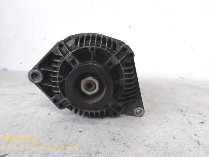 Gebrauchte Dynamo Renault Megane Scénic (JA) 2.0 RT Preis auf Anfrage angeboten von Fa. Klijnstra & Zn. VOF