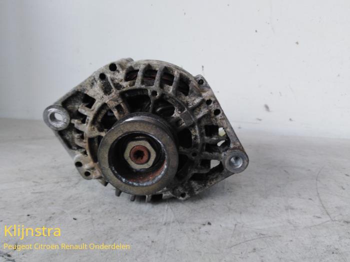 Used Dynamo Renault Scénic I (JA) 1.9 dCi Price on request offered by Fa. Klijnstra & Zn. VOF