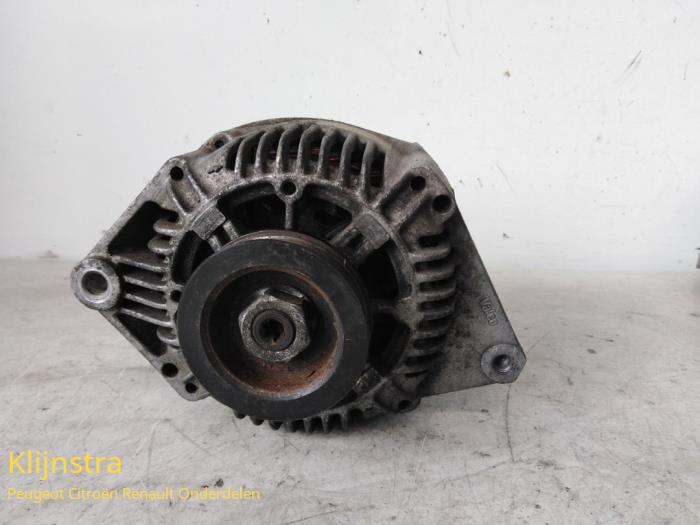 Gebrauchte Dynamo Renault Megane Scénic (JA) 1.6 RT Preis auf Anfrage angeboten von Fa. Klijnstra & Zn. VOF