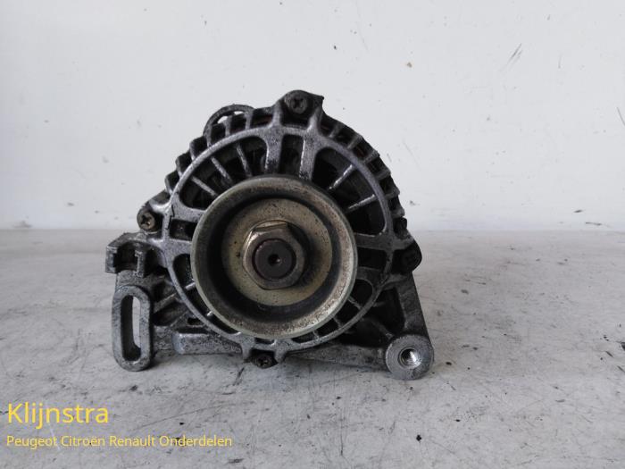 Begagnade Dynamo Renault Clio II (BB/CB) 1.2 Pris på förfrågan erbjuds av Fa. Klijnstra & Zn. VOF