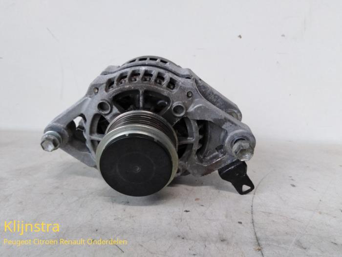 Used Dynamo Peugeot 108 1.0 12V Price on request offered by Fa. Klijnstra & Zn. VOF