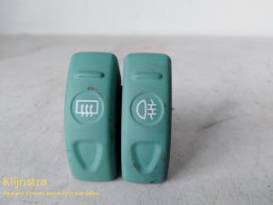 Used Rear window heating switch Renault Twingo (C06) 1.2 16V Price on request offered by Fa. Klijnstra & Zn. VOF