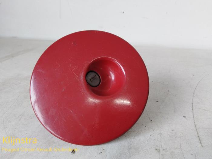 Tank cap cover from a Renault Clio 1995