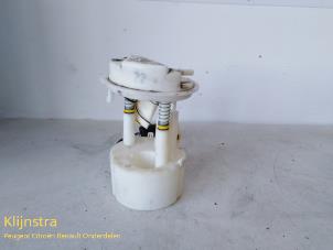 Usagé Flotteur de carburant Renault Clio Prix sur demande proposé par Fa. Klijnstra & Zn. VOF