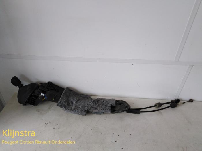 Gebrauchte Schaltbox Renault Scénic II (JM) 1.9 dCi 120 Preis auf Anfrage angeboten von Fa. Klijnstra & Zn. VOF