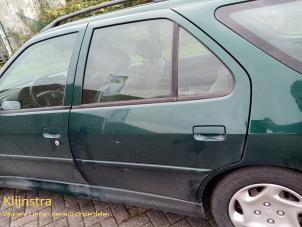 Używane Drzwi lewe tylne wersja 4-drzwiowa Peugeot 306 Break (7E) 1.4 XN,XR Cena € 99,00 Procedura marży oferowane przez Fa. Klijnstra & Zn. VOF