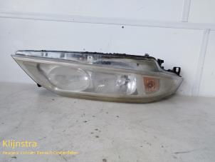 Used Headlight, right Renault Laguna II Grandtour (KG) 1.6 16V Price on request offered by Fa. Klijnstra & Zn. VOF