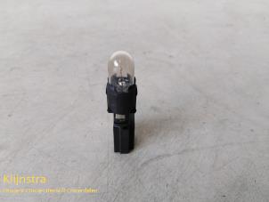 Used Bulb Renault Twingo II (CN) 1.2 Price on request offered by Fa. Klijnstra & Zn. VOF