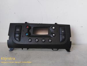 Used Heater control panel Renault Clio II (BB/CB) 2.0 16V Sport Price on request offered by Fa. Klijnstra & Zn. VOF