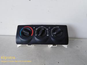Used Heater control panel Renault Clio II Societe (SB) 1.5 dCi 65 Price € 45,00 Margin scheme offered by Fa. Klijnstra & Zn. VOF