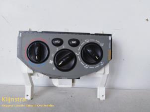 Used Heater control panel Nissan Primastar 1.9 dCi 100 Price on request offered by Fa. Klijnstra & Zn. VOF
