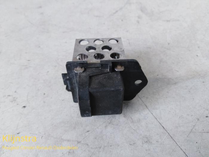 Cooling fan resistor from a Renault Megane Scenic 2002