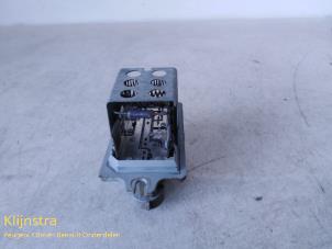 Used Cooling fan resistor Renault Megane Scénic (JA) 1.6 RT Price on request offered by Fa. Klijnstra & Zn. VOF