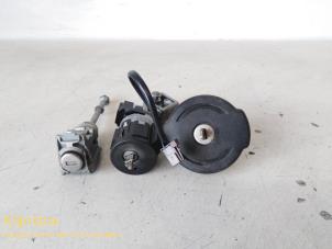 Usagé Kit serrure cylindre (complet) Peugeot 5008 I (0A/0E) 1.6 THP 16V Prix sur demande proposé par Fa. Klijnstra & Zn. VOF