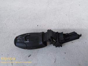 Used Cruise control switch Peugeot 607 (9D/U) 2.7 HDi V6 24V Price on request offered by Fa. Klijnstra & Zn. VOF