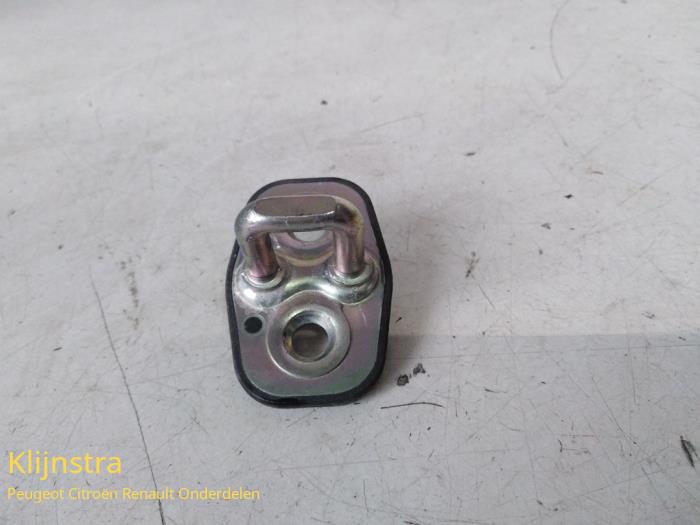 Lock plate from a Peugeot 2008 (CU)  2013
