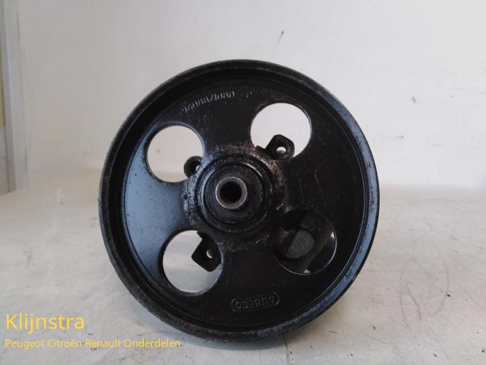 Usagé Pompe de direction Peugeot 306 (7A/C/S) 2.0 S 16 Kat. Prix sur demande proposé par Fa. Klijnstra & Zn. VOF