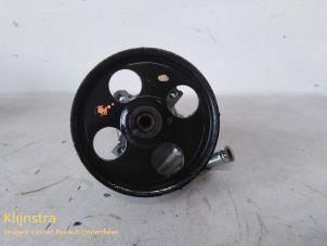 Used Power steering pump Peugeot 306 Break (7E) 2.0 HDi Price on request offered by Fa. Klijnstra & Zn. VOF