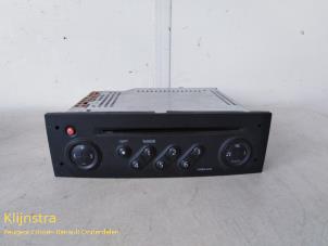 Used Radio CD player Renault Megane II Grandtour (KM) 1.6 16V Price € 50,00 Margin scheme offered by Fa. Klijnstra & Zn. VOF