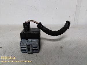 Used Electronic ignition key Renault Grand Scénic II (JM) 1.9 dCi 120 Price on request offered by Fa. Klijnstra & Zn. VOF