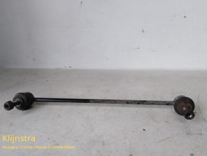 Used Anti-roll bar guide Peugeot 206 SW (2E/K) 1.4 Price on request offered by Fa. Klijnstra & Zn. VOF