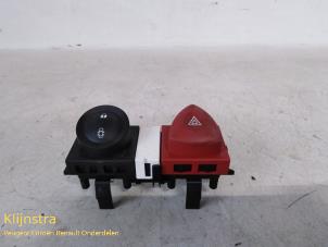 Used Central locking switch Renault Megane Price on request offered by Fa. Klijnstra & Zn. VOF