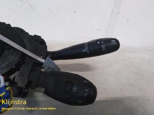 Used Steering wheel mounted radio control Peugeot 307 SW (3H) 1.6 HDiF 110 16V Price on request offered by Fa. Klijnstra & Zn. VOF